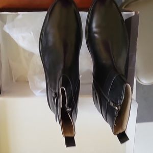Banana Republic Billi black boots